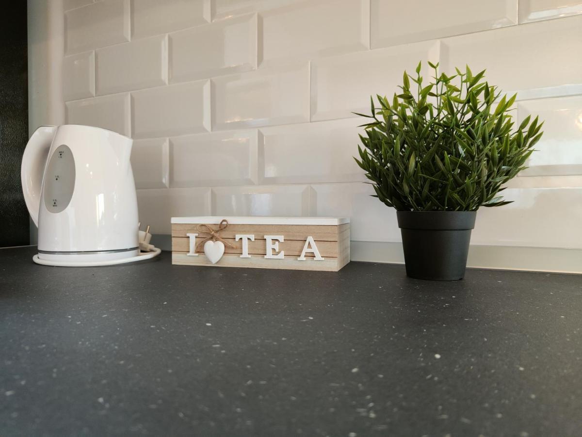 2 Rooms Apartment I Love Tea บูคาเรสต์ ภายนอก รูปภาพ
